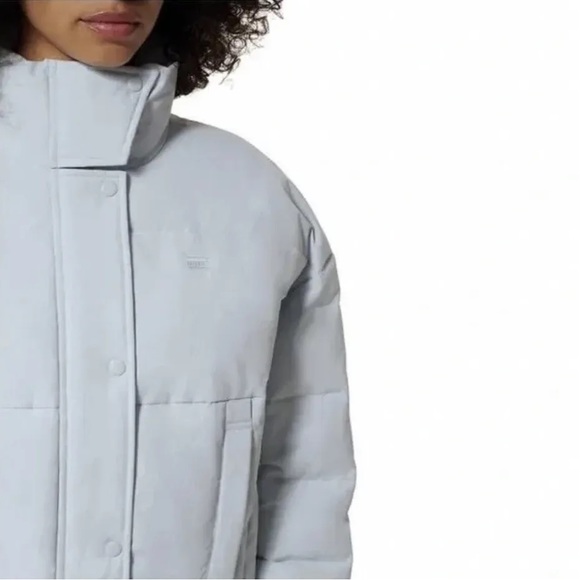 Levi's Jackets & Blazers - Women’s Levi’s Air Blue Puffer Jacket